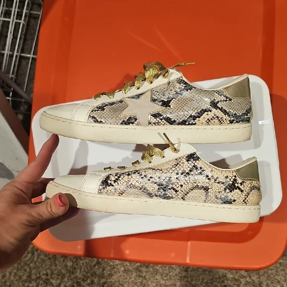 Vintage Havana Snake Print Sneakers with Gold Accents - Picture 6 of 8